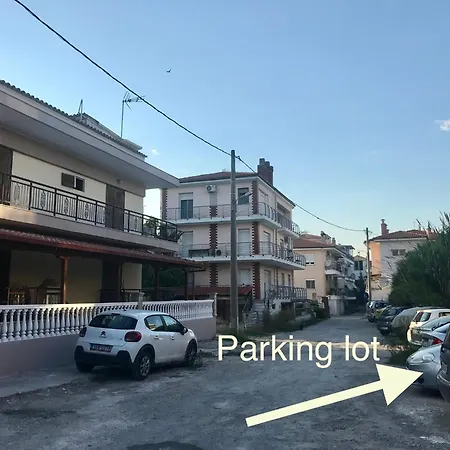 דירה Paradise Mirka Skála Neón Epivatón