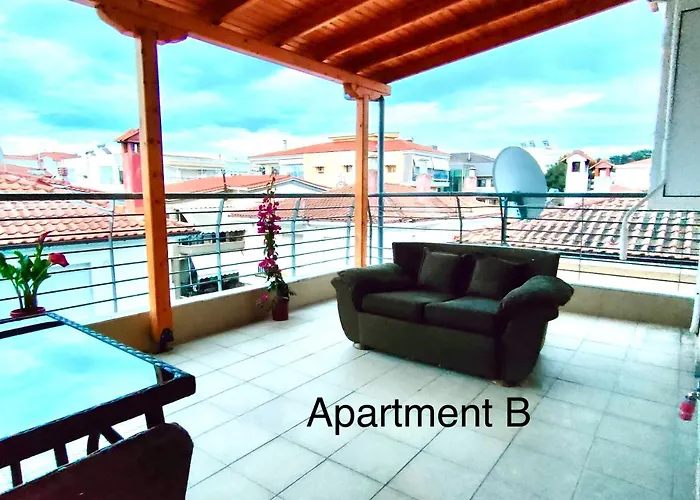 Paradise Mirka Apartmán Skála Neón Epivatón